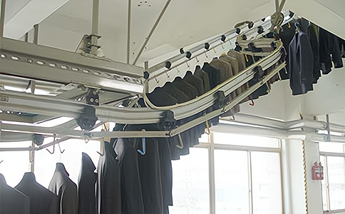 RFIDRFID服裝吊掛分揀系統(tǒng)